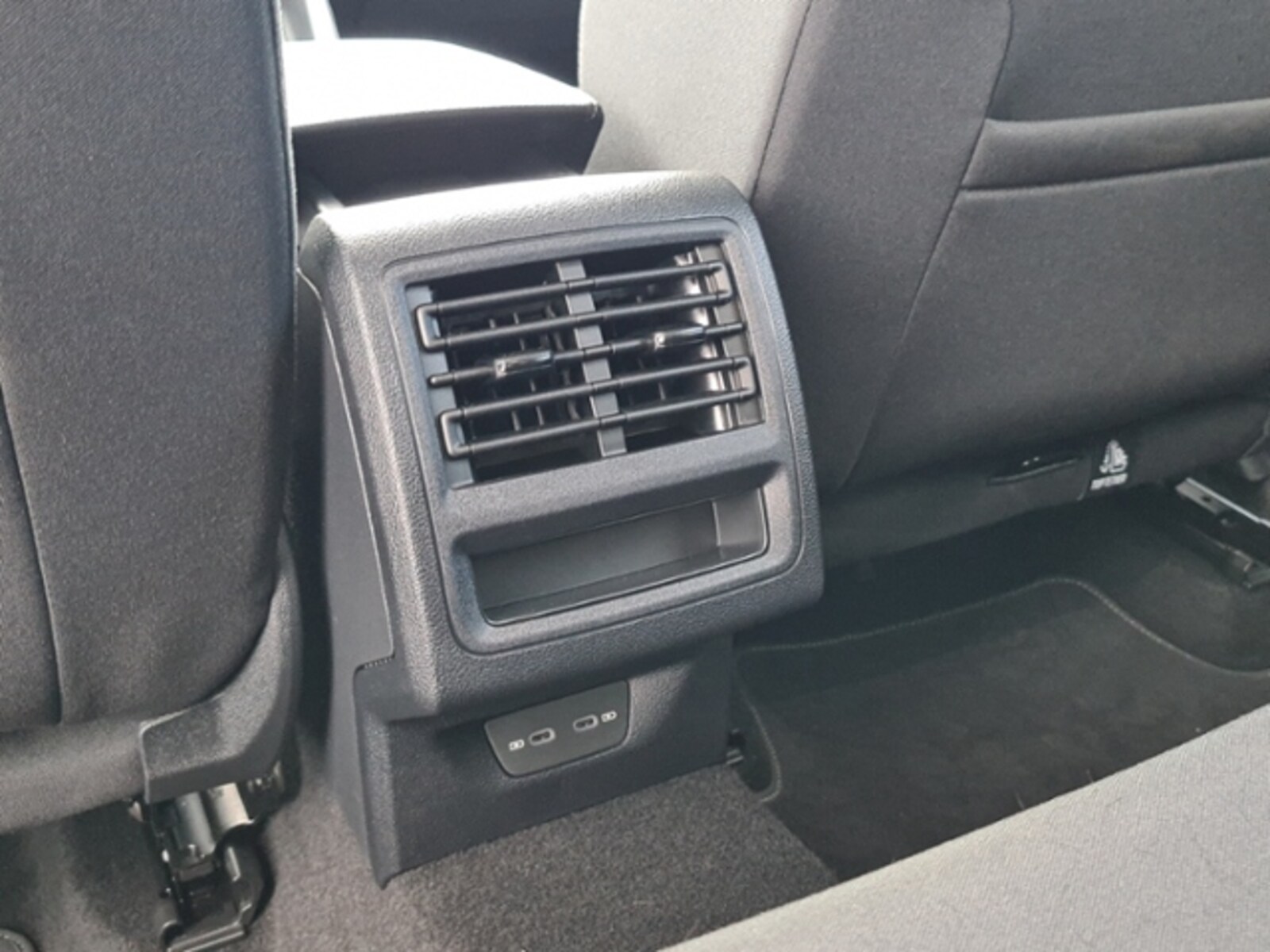 Volkswagen Golf – Bild 24