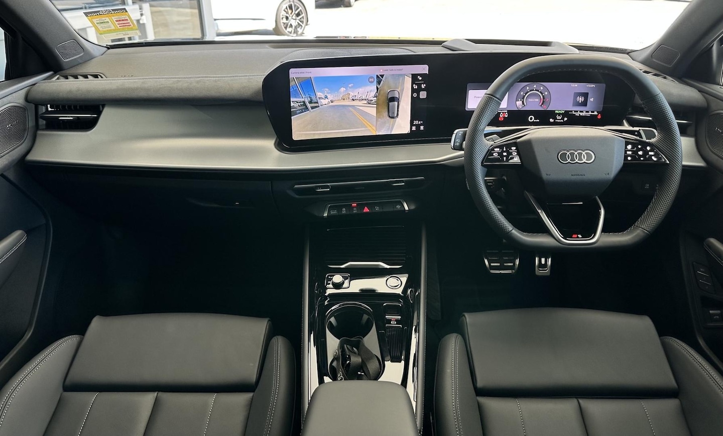 Image about Audi Q3 SUV TFSI quattro 195 kW