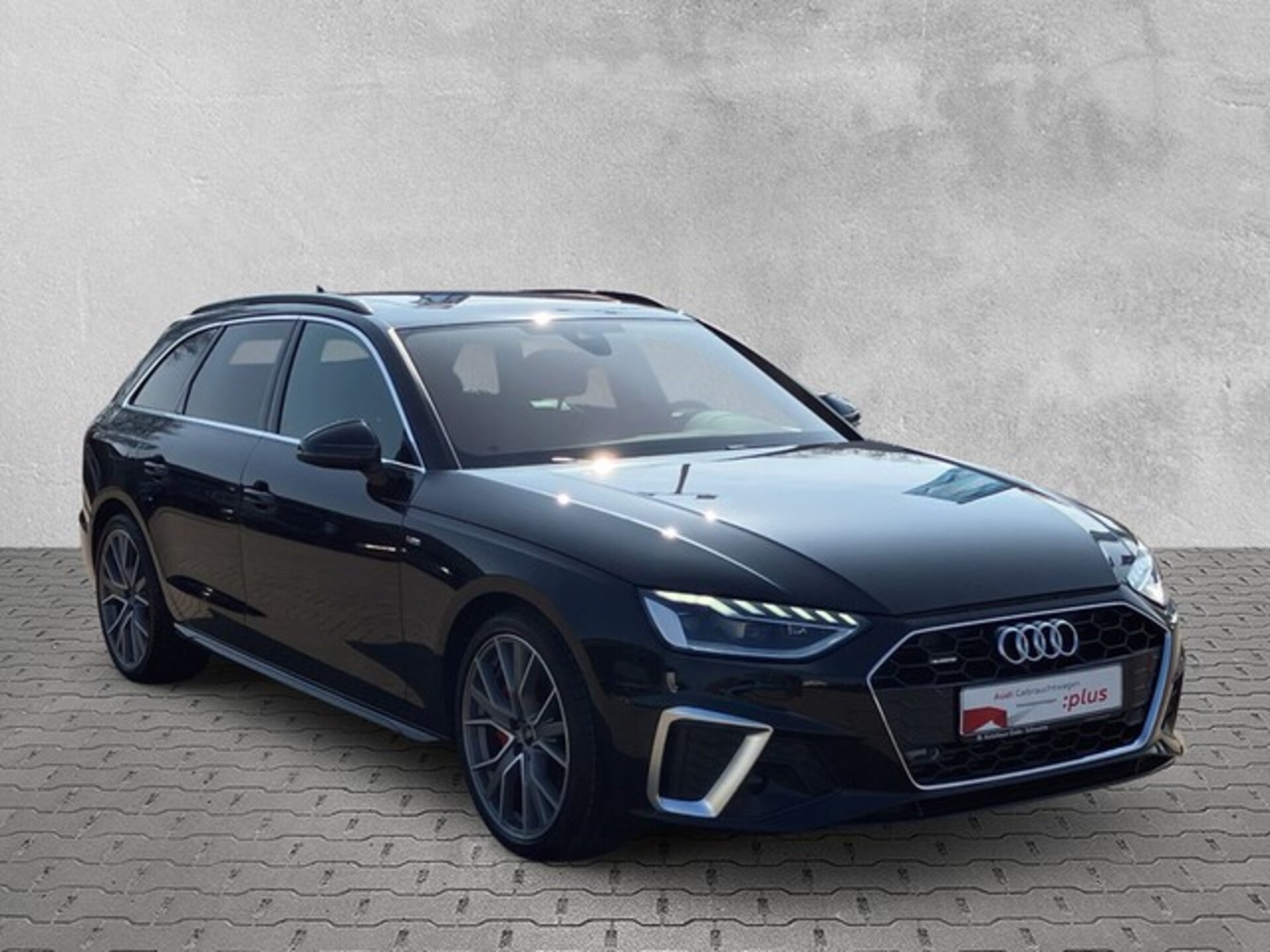 Audi A4 Avant S line