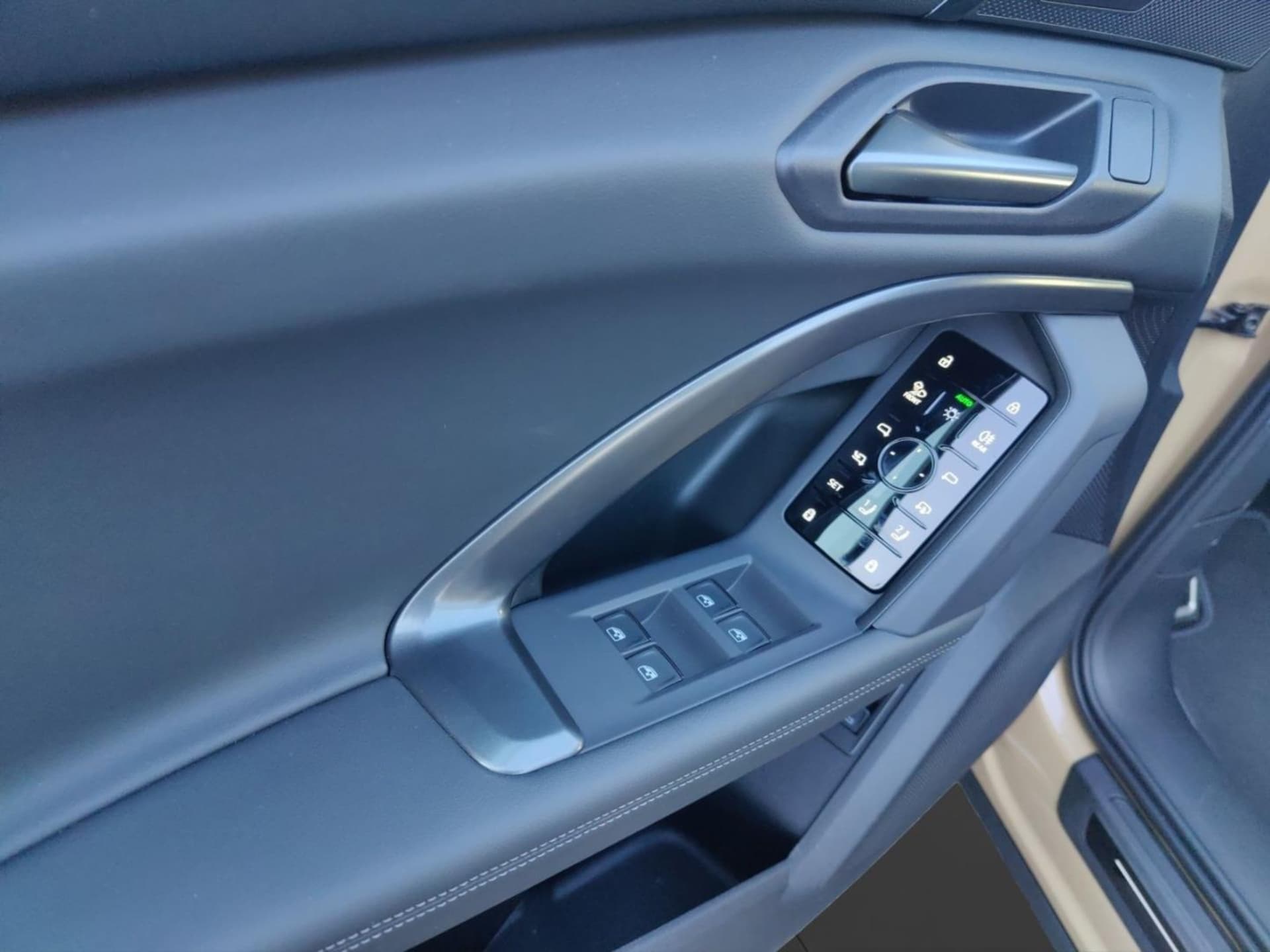 Audi Q5 SUV edition one