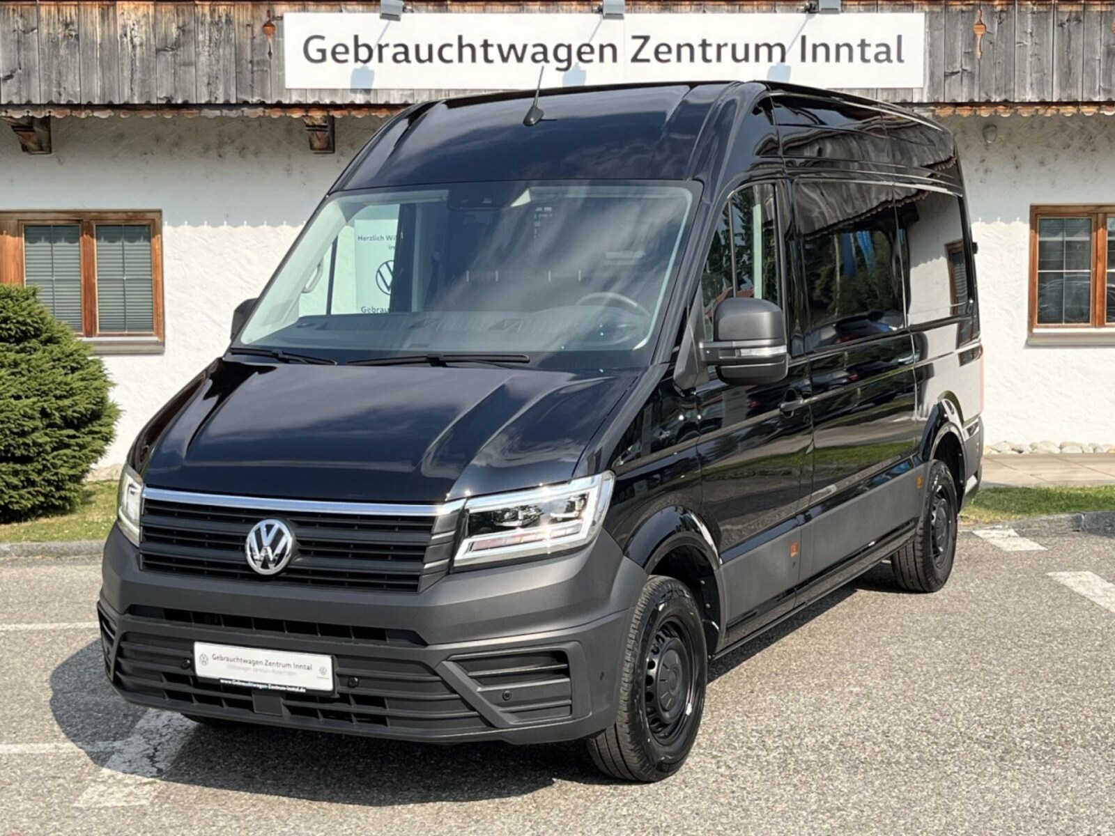 Volkswagen Crafter Kasten mittlerer Radstand – Bild 2