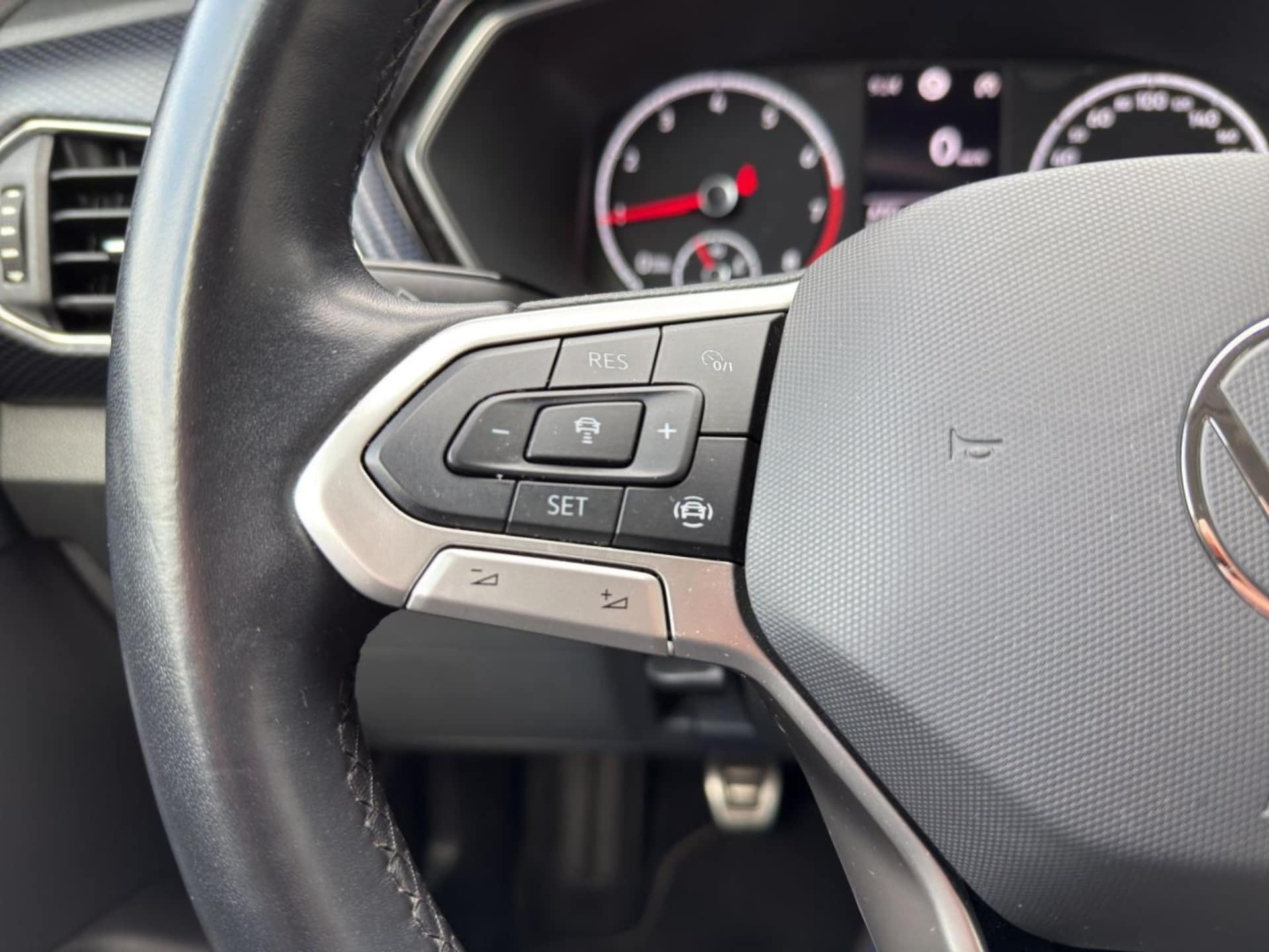 Volkswagen T-Cross United