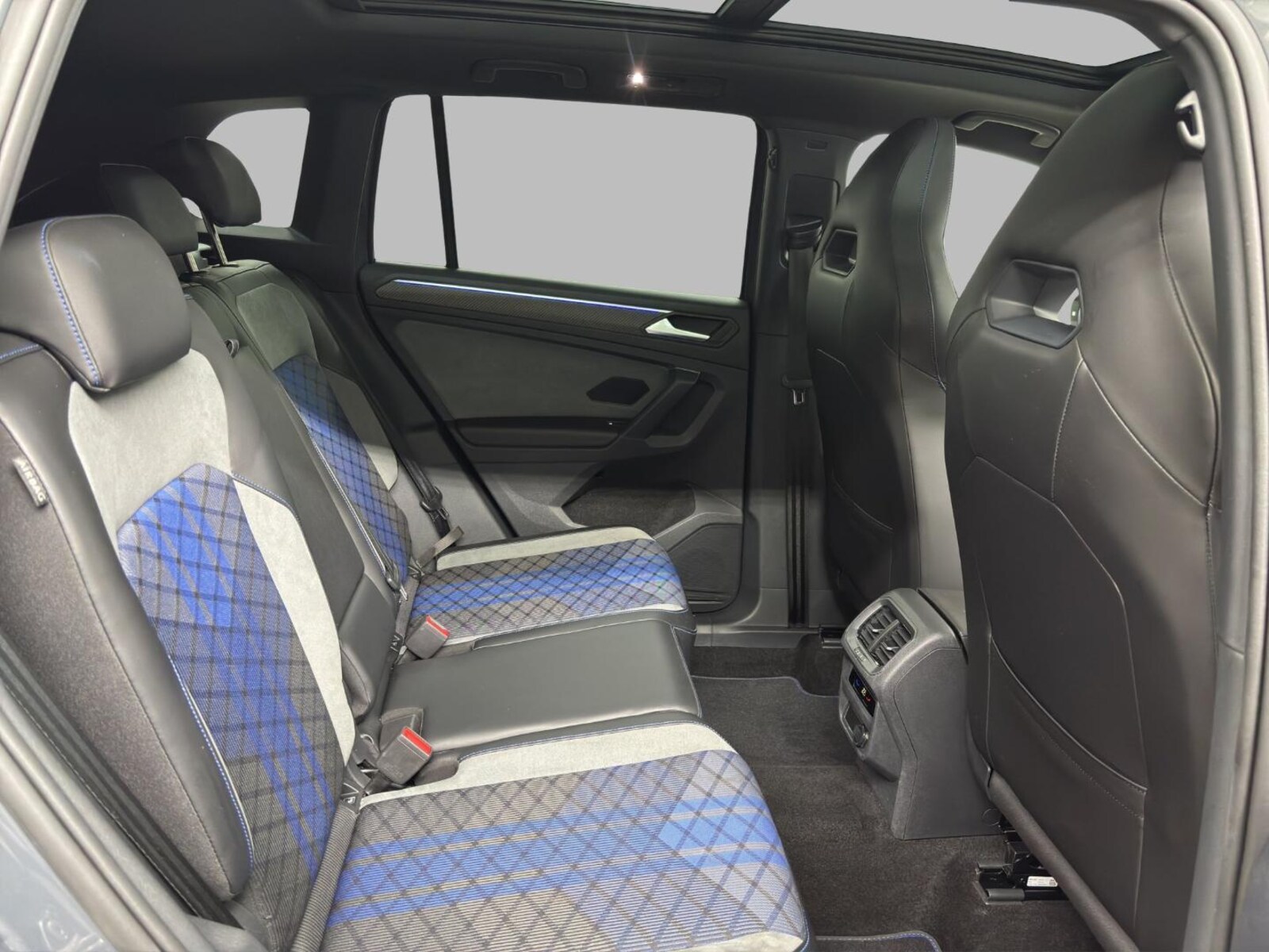 Volkswagen Tiguan – Bild 8