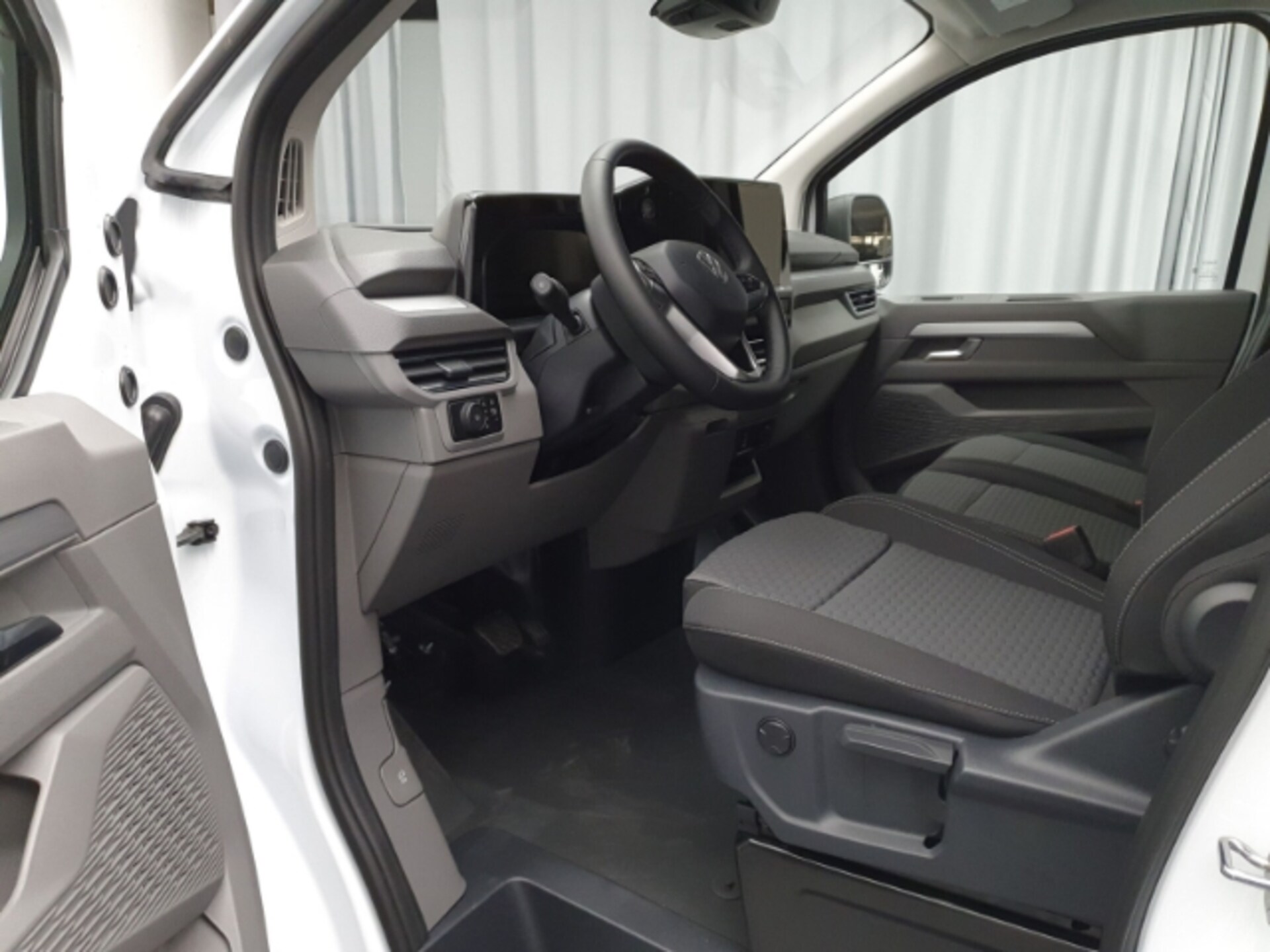Volkswagen Transporter Kasten langer Radstand