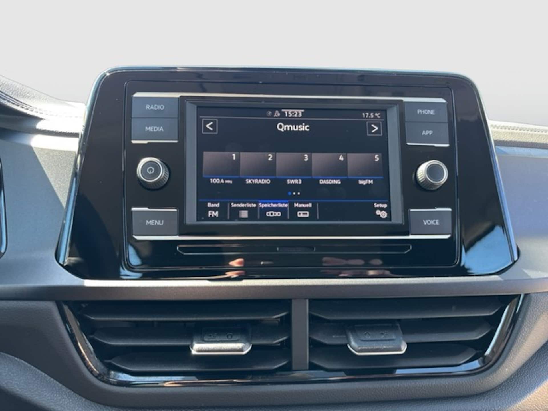 Volkswagen T-Roc Basis-Modell