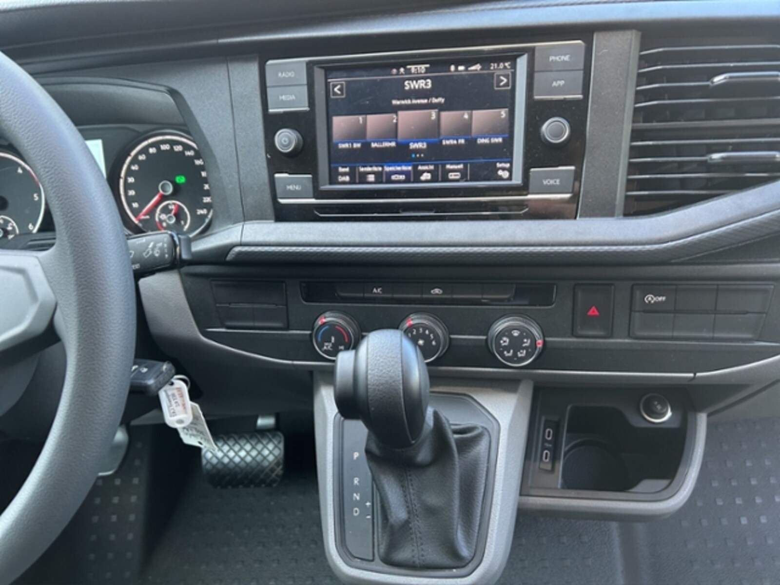 Volkswagen T6.1 Transporter Kasten kurzer Radstand – Bild 15