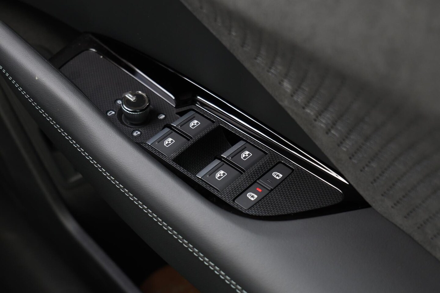Image about Audi Q3 Sportback TFSI quattro 195 kW