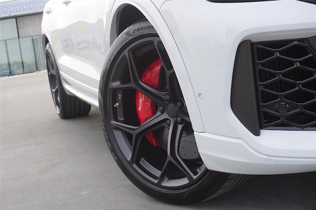 2026 Audi RS Q8 SUV performance