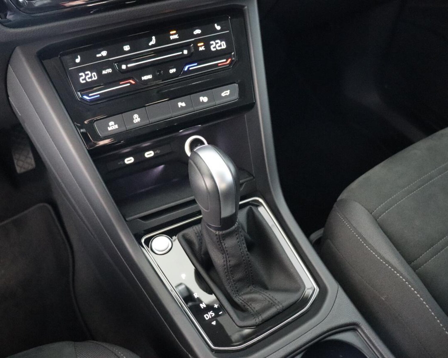 Volkswagen Touran – Bild 17