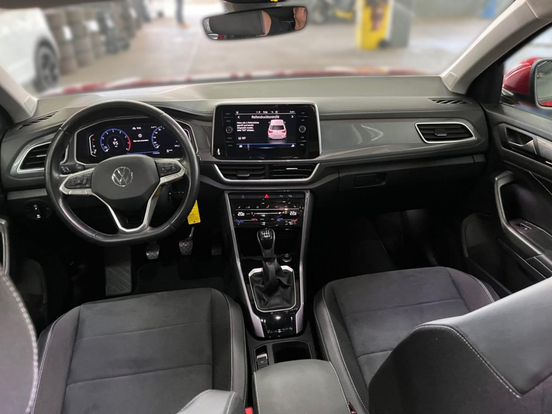 Volkswagen T-Roc Style