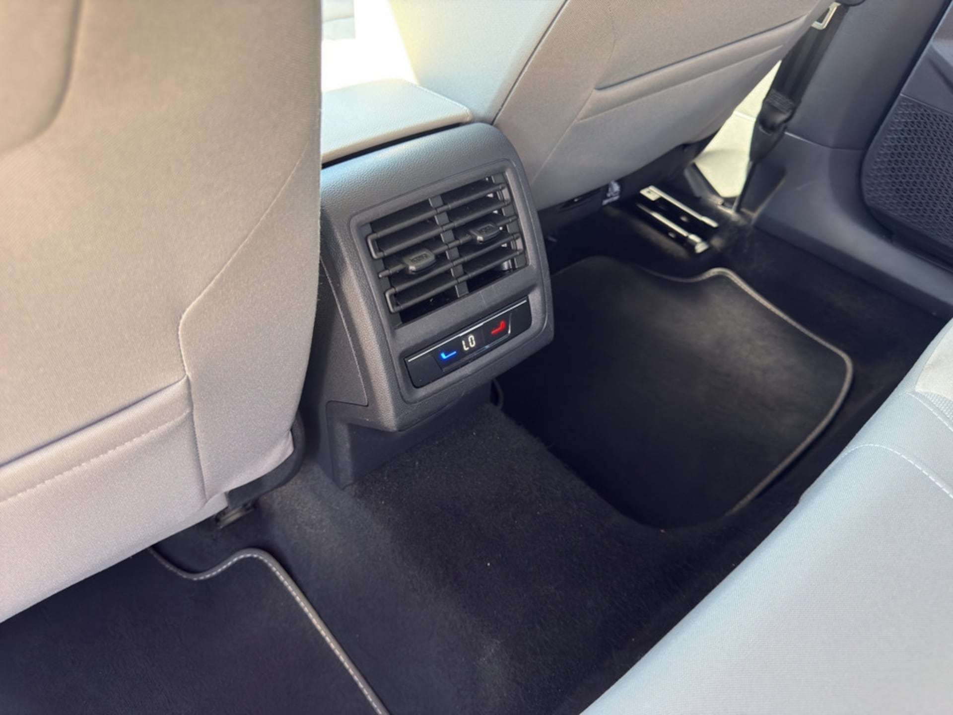 Volkswagen Golf Variant Style