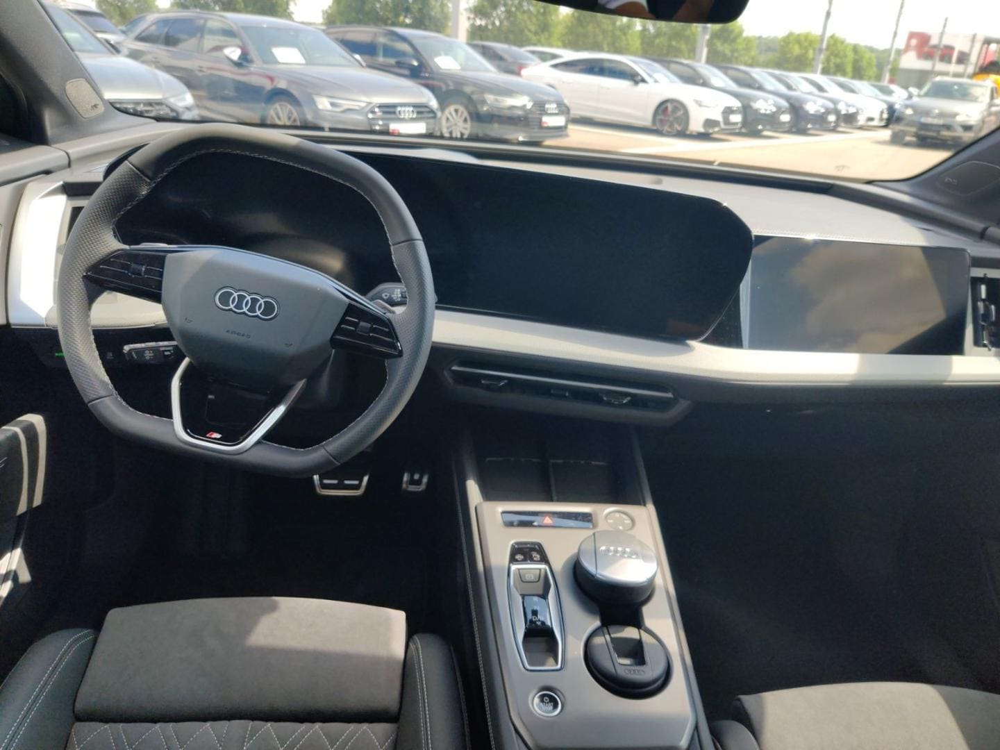 Bild über Audi Q4 Sportback e-tron e-tron quattro performance 250 kW - für weitere Informationen kontaktieren Sie den Audi Partner