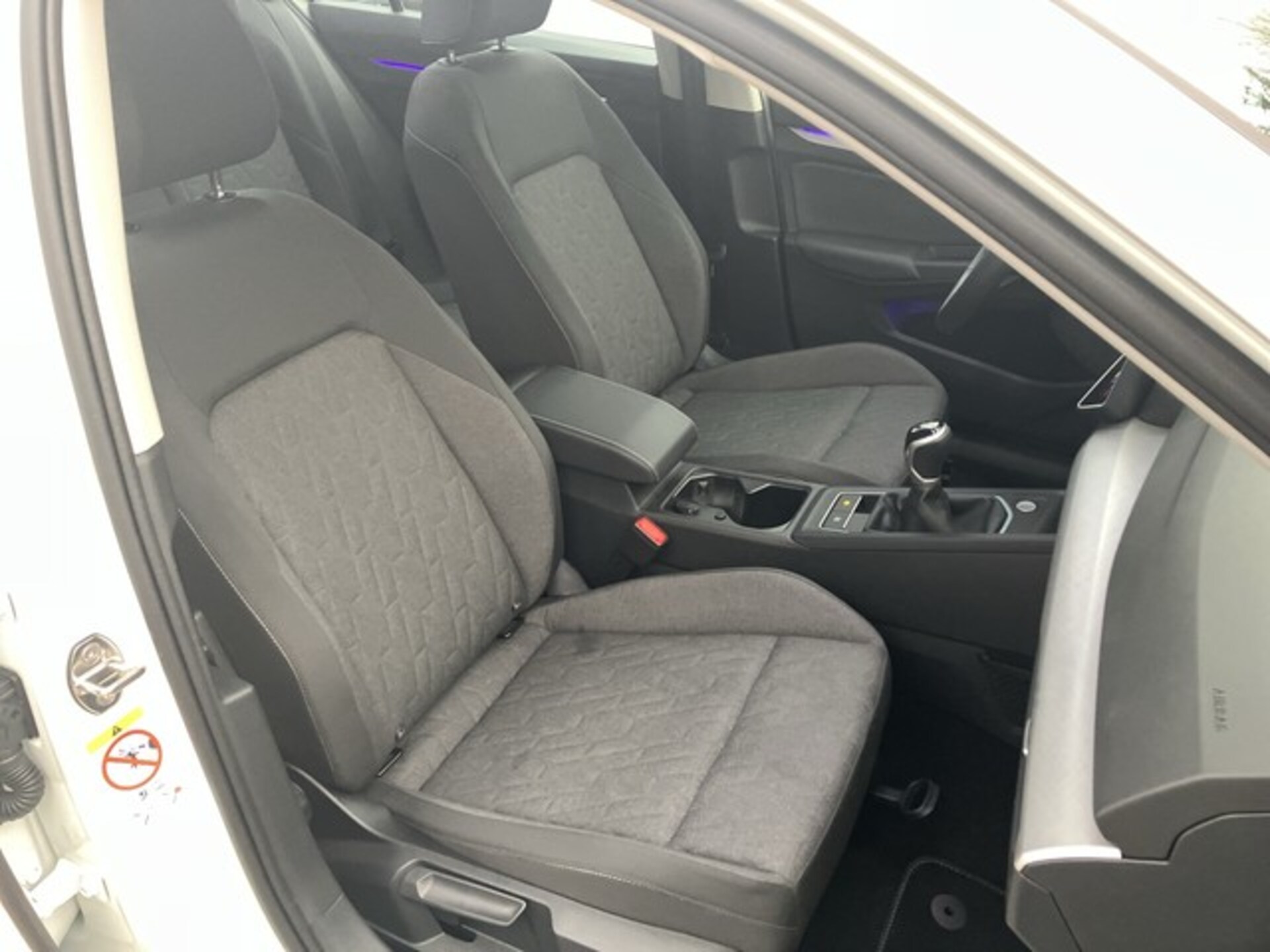 Volkswagen Golf Life