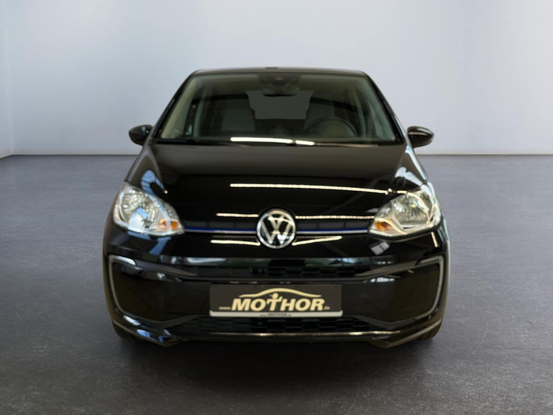 Volkswagen e-up! Style "Plus"