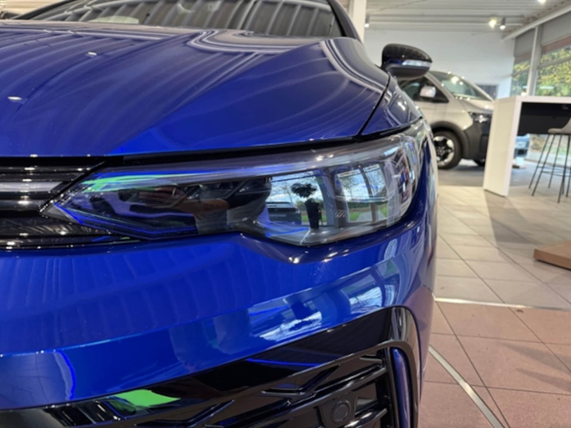 Volkswagen Golf R-Line