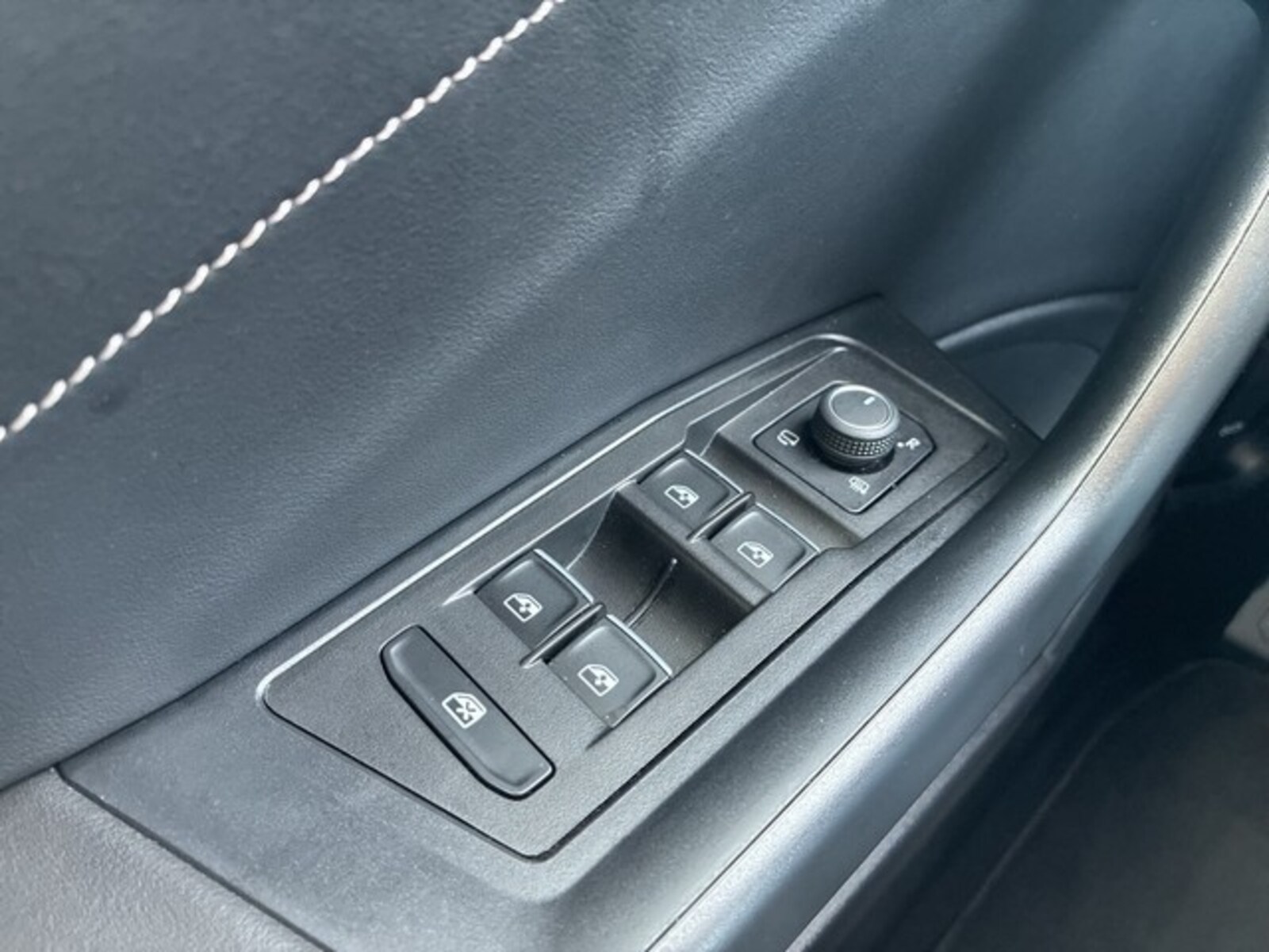 Volkswagen T-Roc – Bild 15