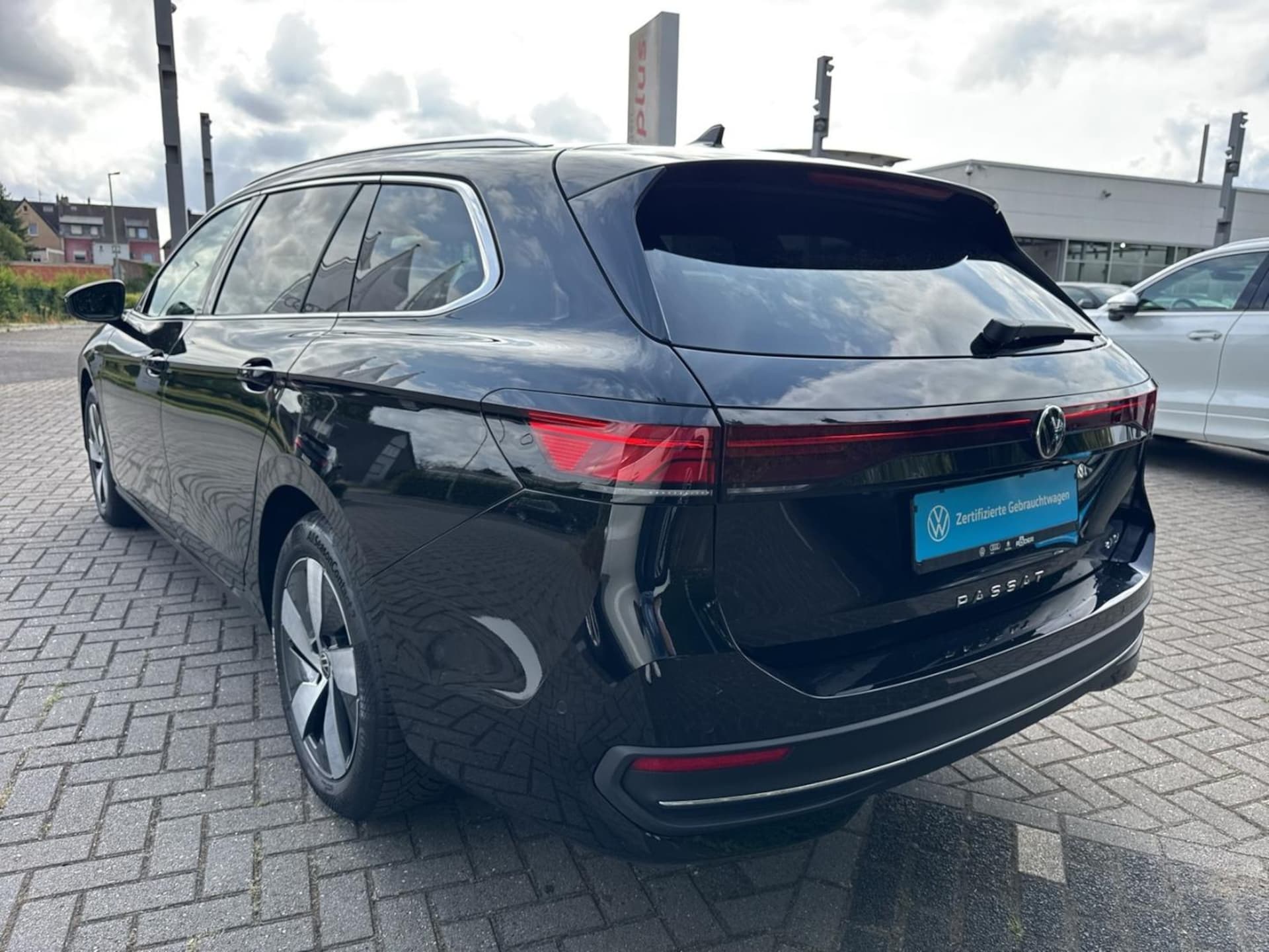 Volkswagen Passat Business