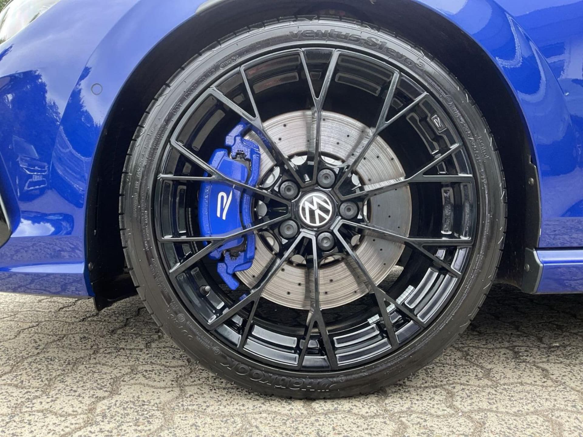 Volkswagen Golf R