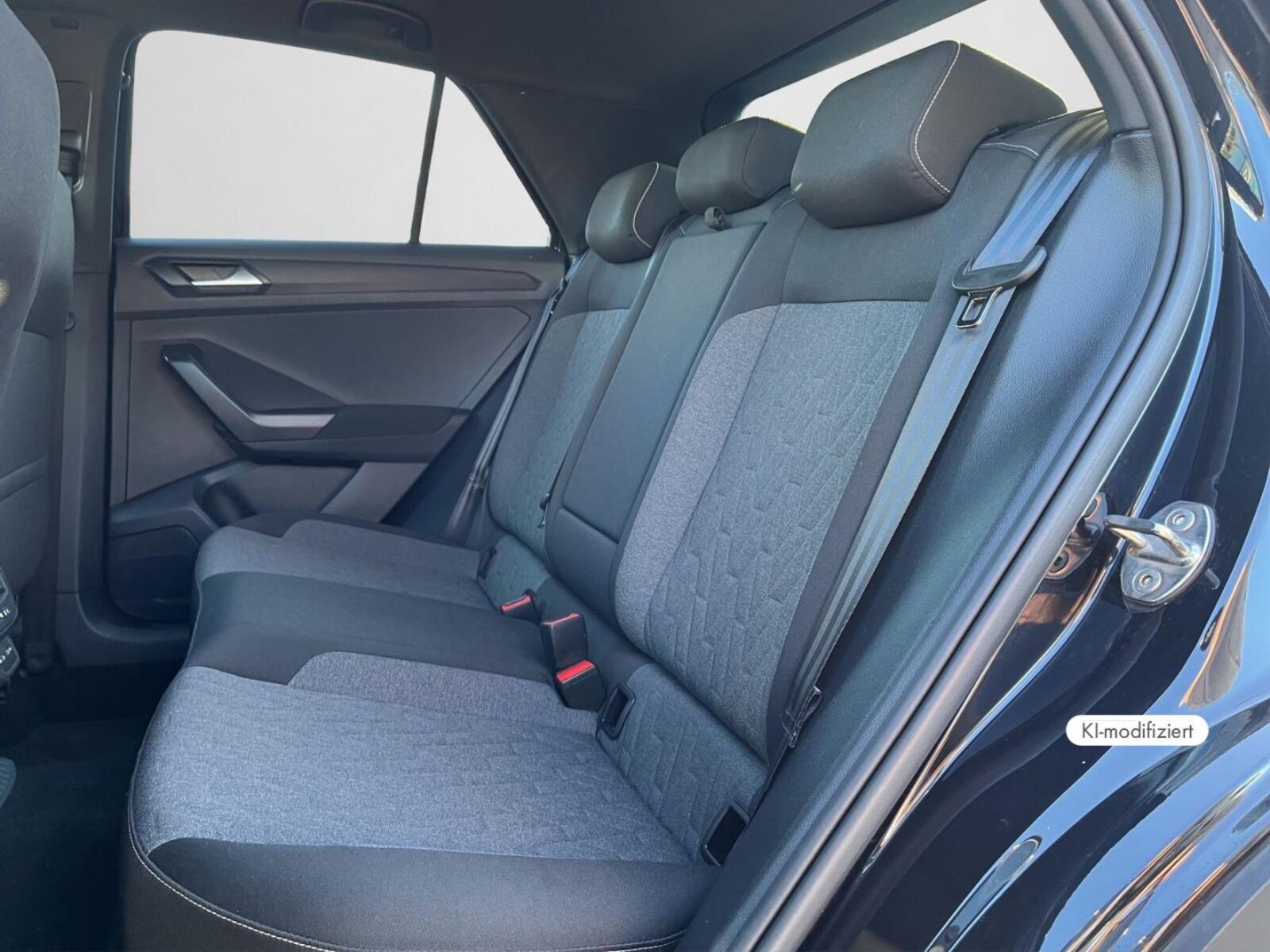 Volkswagen T-Roc – Bild 15