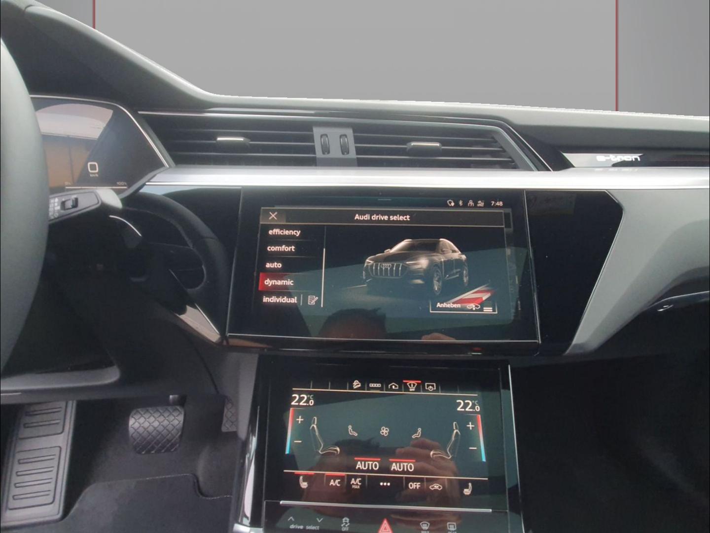 Image about Audi e-tron Sportback S line 55 quattro 300,00 kW