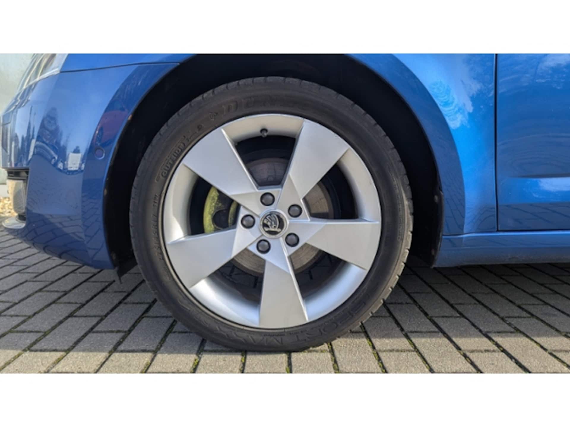 Skoda Octavia Combi Elegance