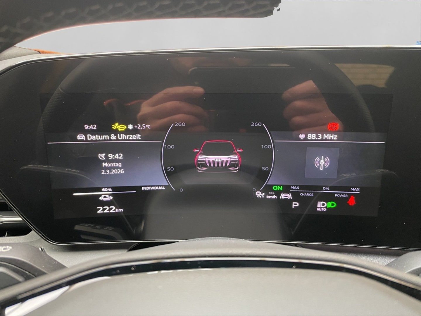 Bild über Audi Q6 SUV e-tron e-tron performance - für weitere Informationen kontaktieren Sie den Audi Partner