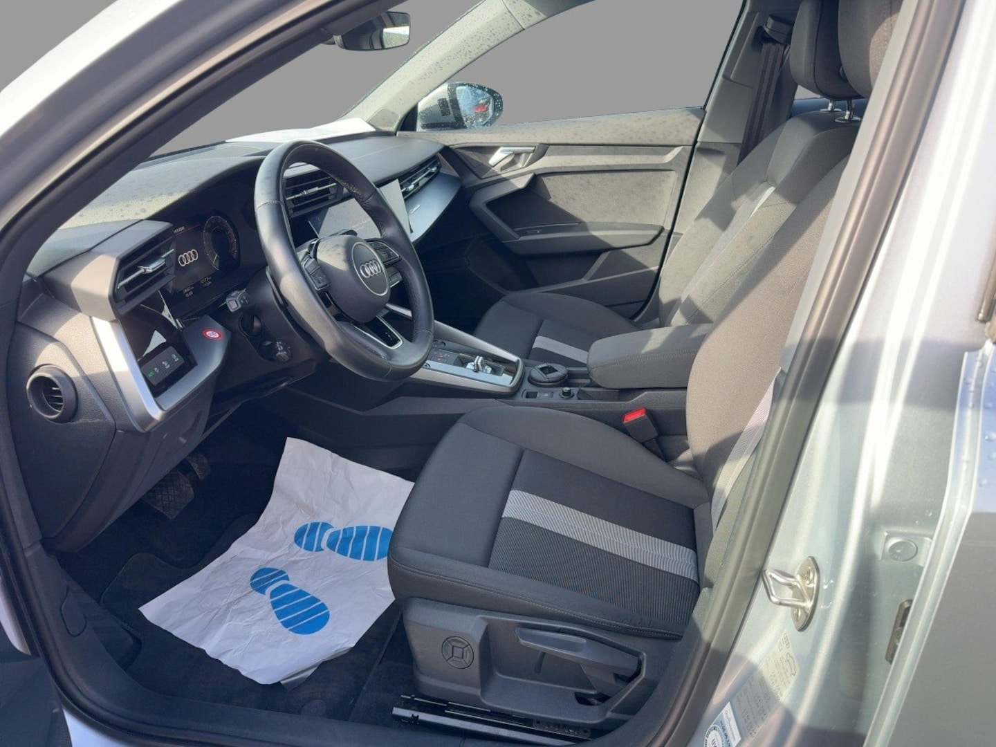 Bild über Audi A3 Sportback TFSI e 40 TFSI e S tronic - für weitere Informationen kontaktieren Sie den Audi Partner
