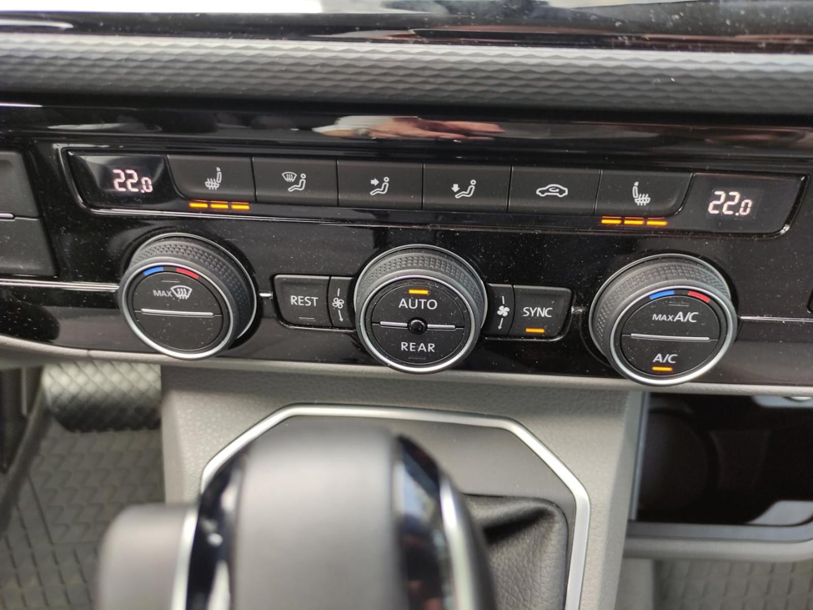 Volkswagen T6.1 California – Bild 9