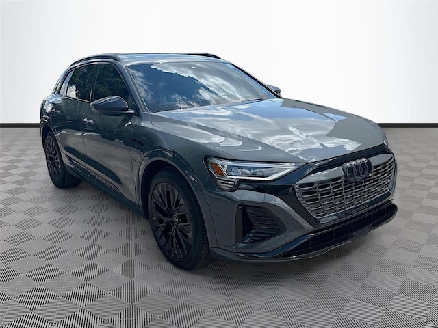 2024 Audi Q8 e-tron