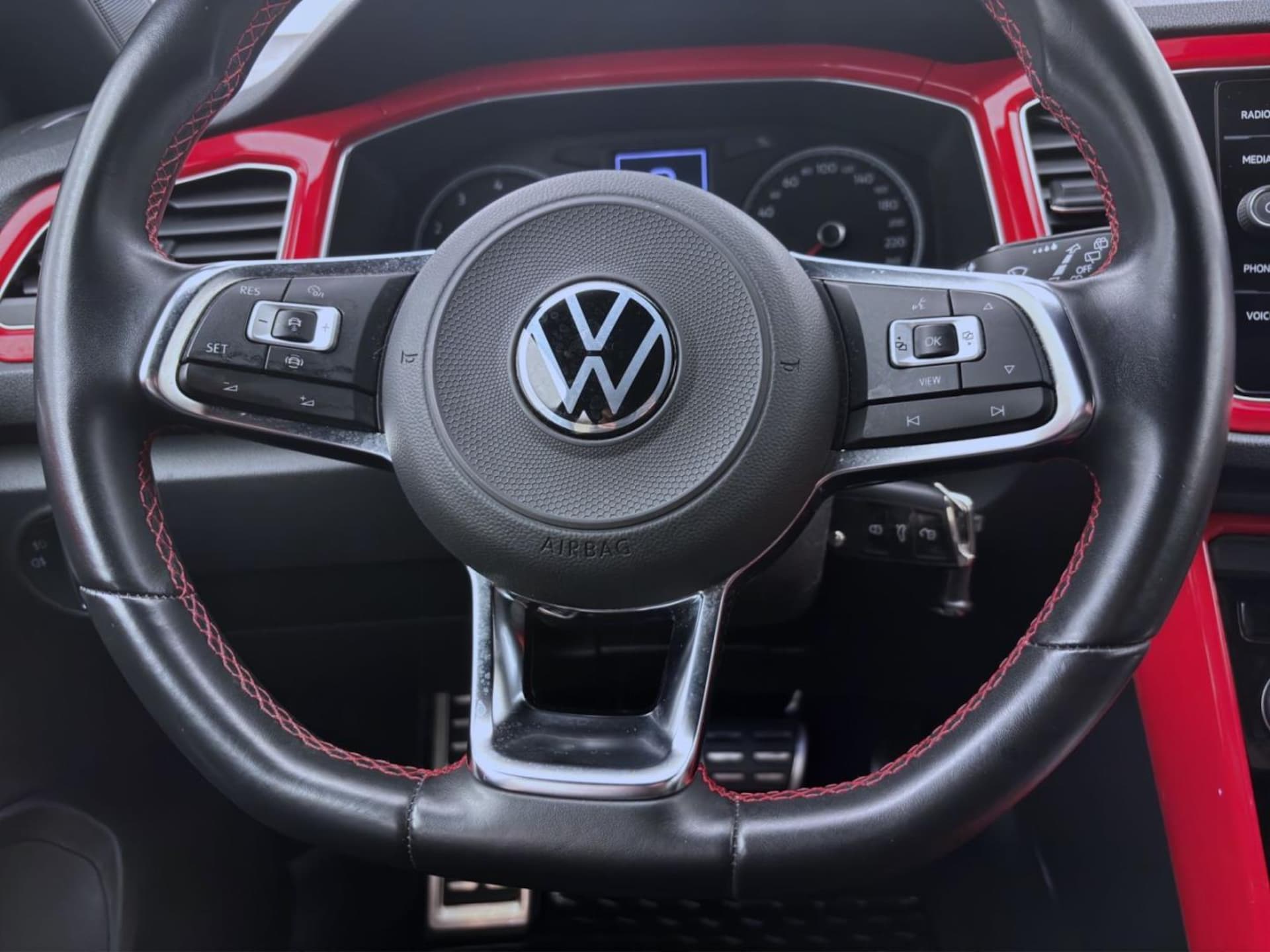 Volkswagen T-Roc Sport