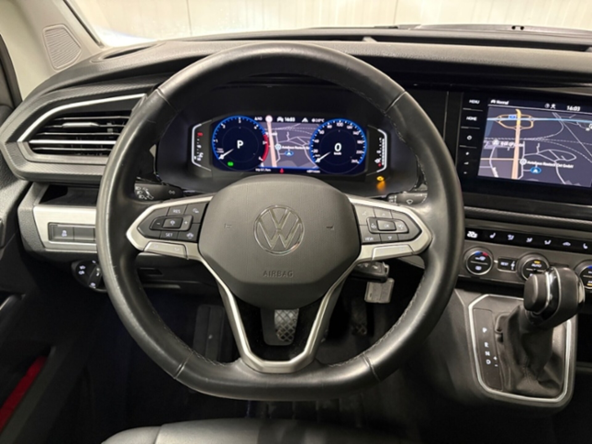 Volkswagen T6.1 California Beach