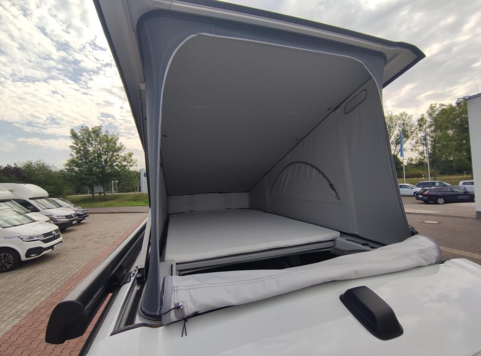 Volkswagen T6.1 California – Bild 10