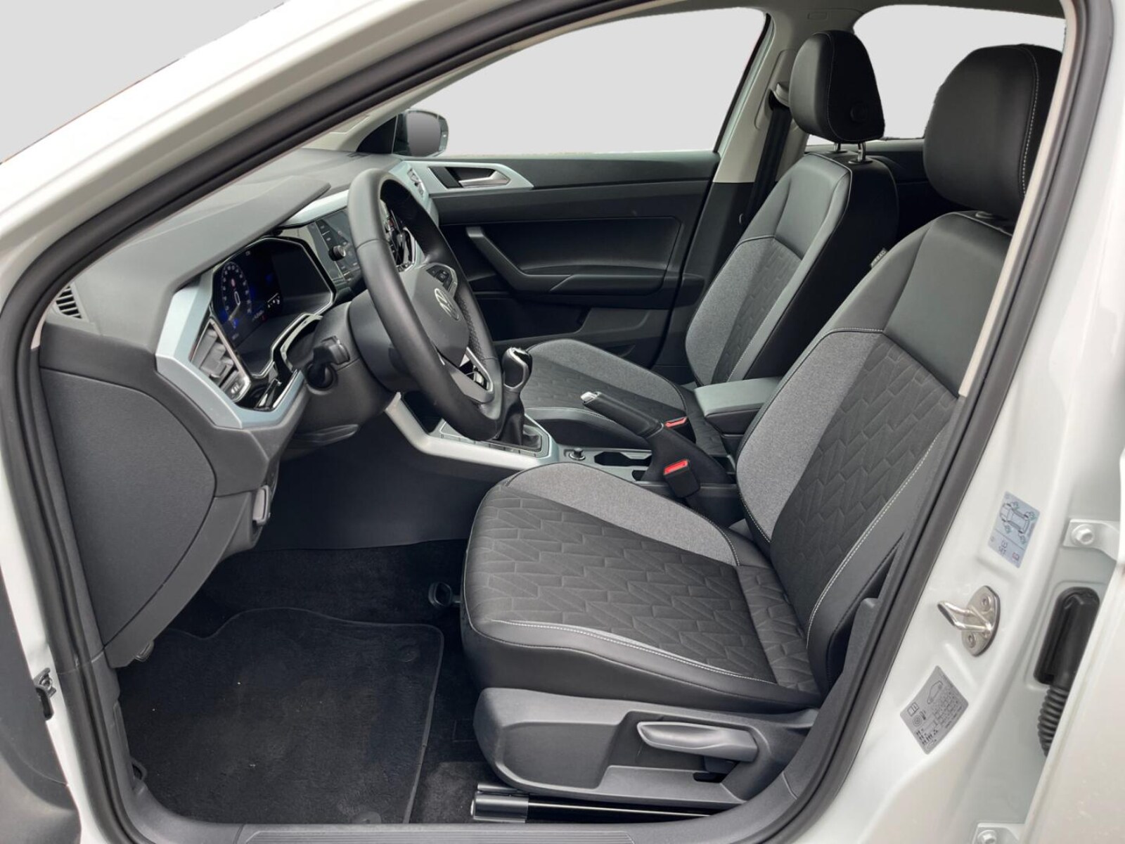 Volkswagen Polo – Bild 9