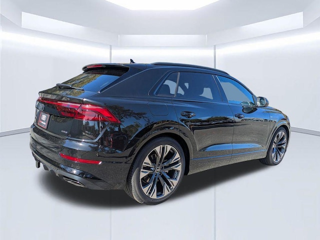 2026 Audi Q8