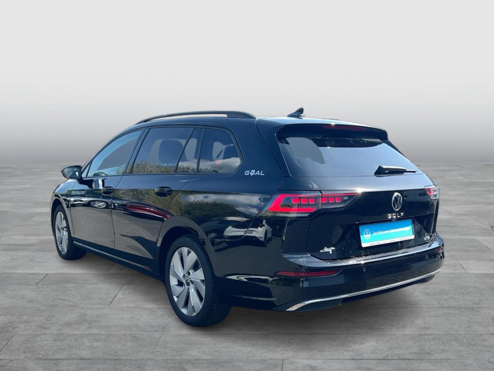 Volkswagen Golf Variant Life
