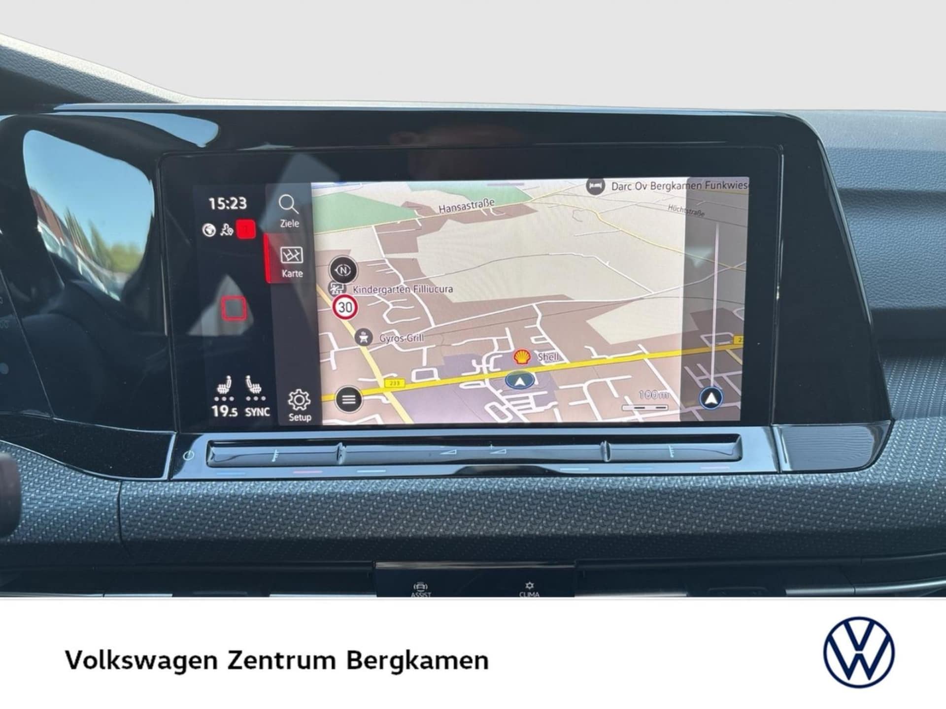 Volkswagen Golf R-Line