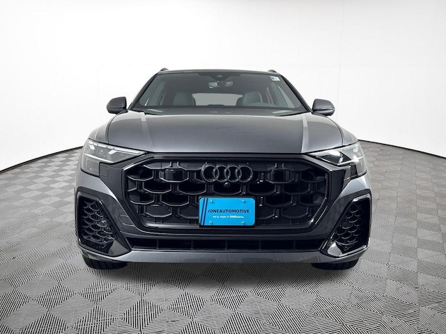 2026 Audi Q8