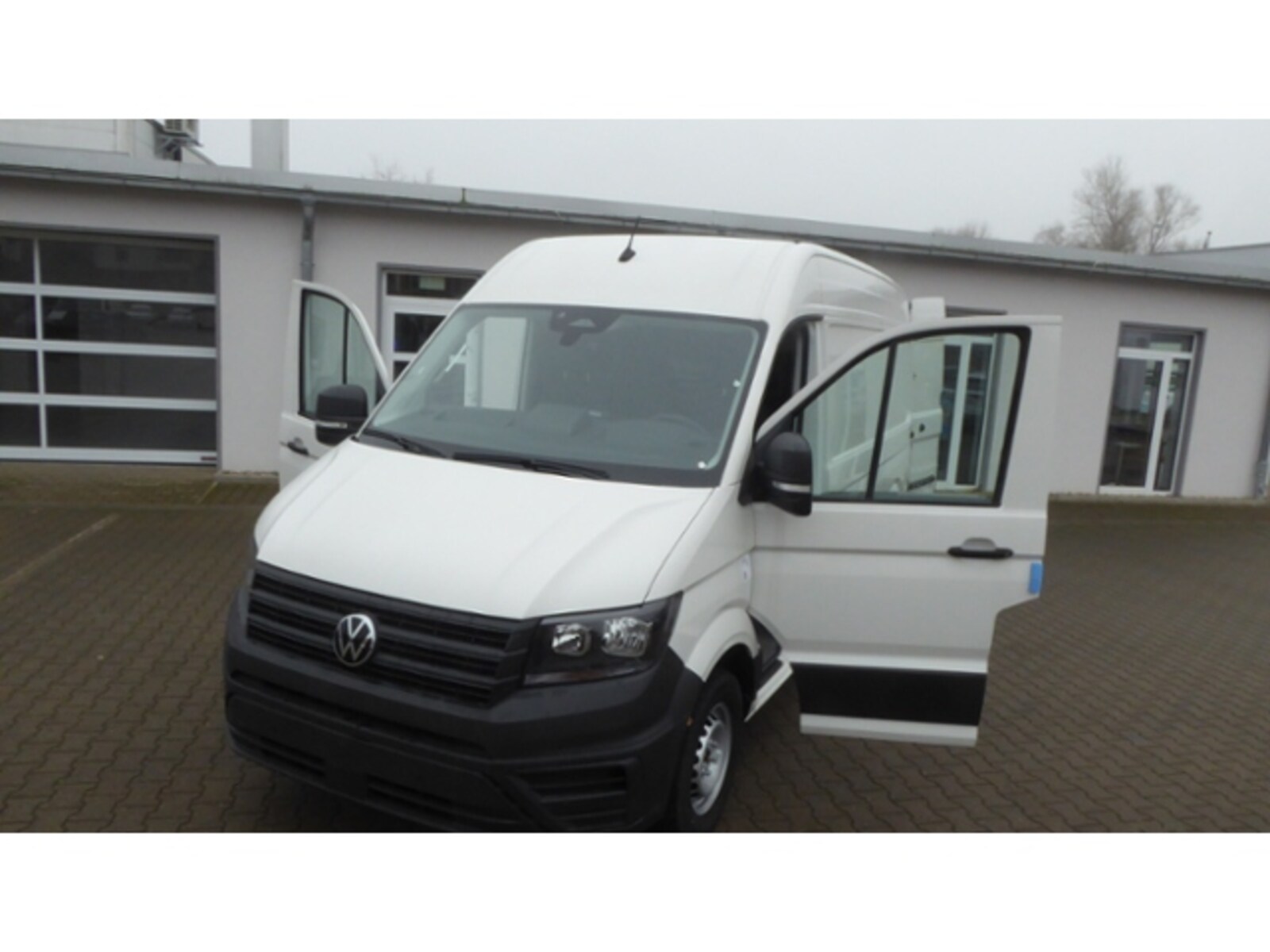 Volkswagen Crafter Kasten mittlerer Radstand – Bild 3
