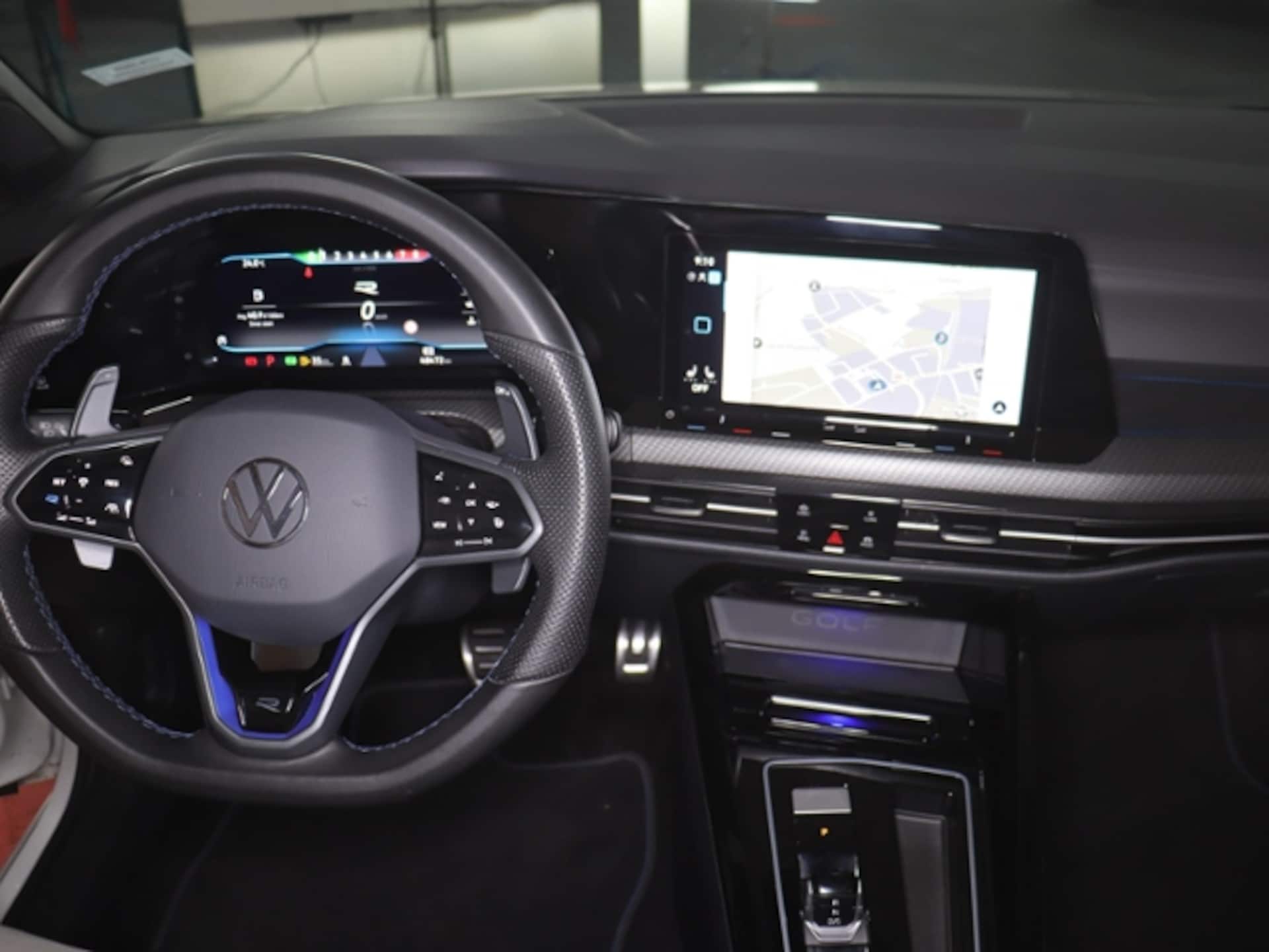 Volkswagen Golf R