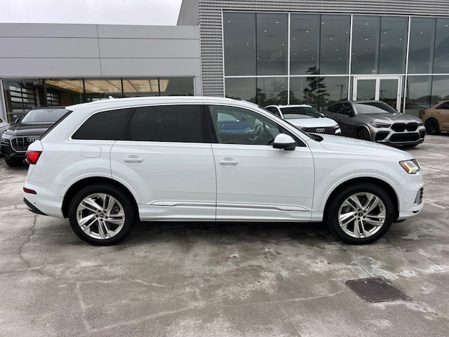 2021 Audi Q7
