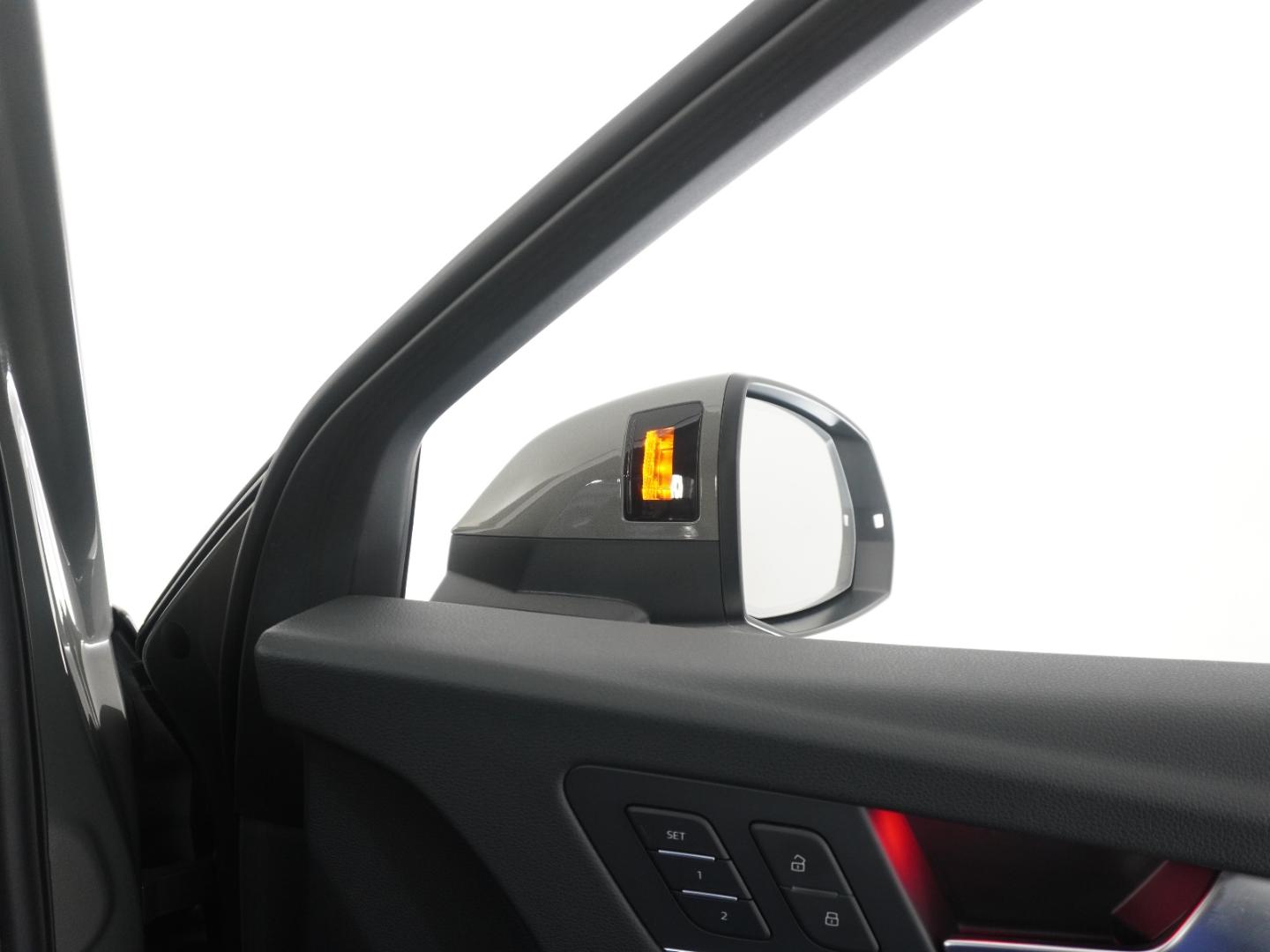 Image about Audi Q5 40 TDI quattro S line 150(204) kW(PS) S tronic