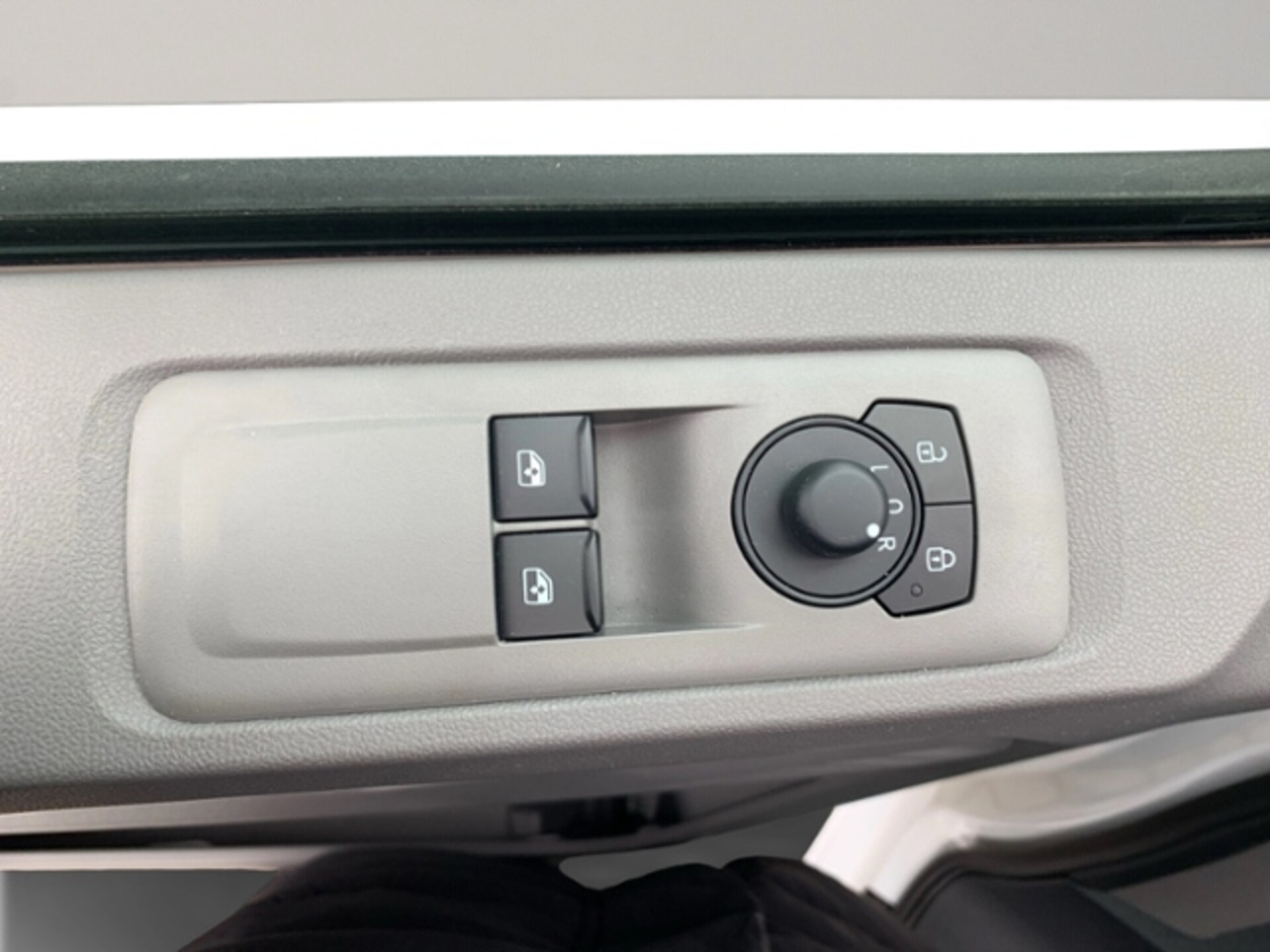 Volkswagen Transporter Kasten kurzer Radstand