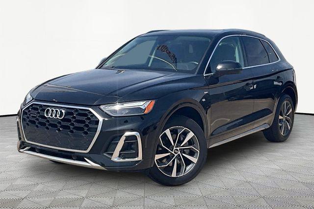 2023 Audi Q5 45 Premium Plus's photo