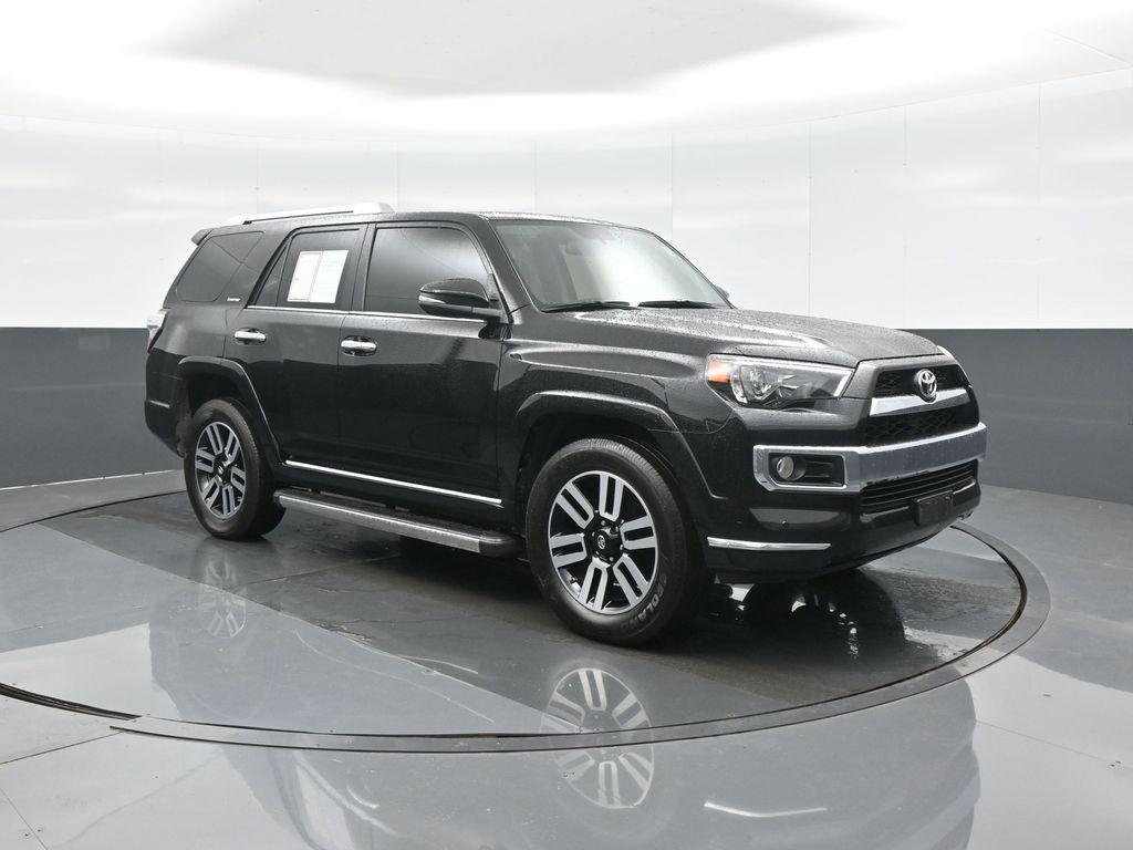 2017 Toyota 4Runner Limited 4x4 V6's photo