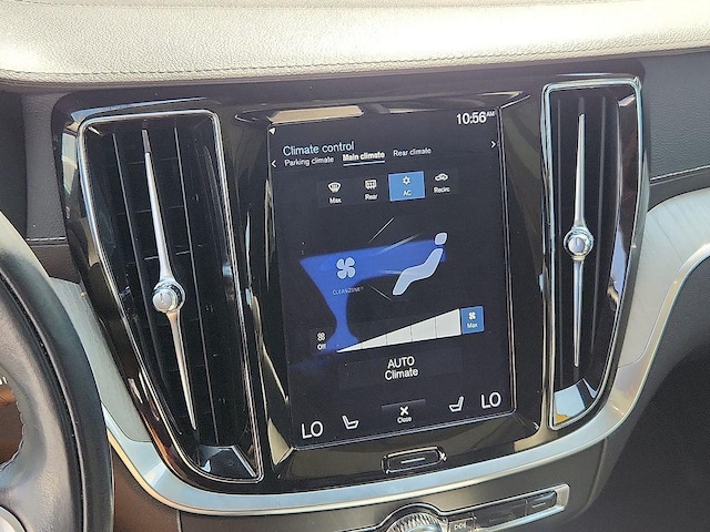 2022 Volvo S60