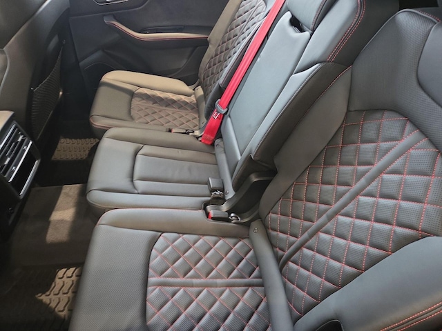 2026 Audi SQ7 Prestige - Photo 6