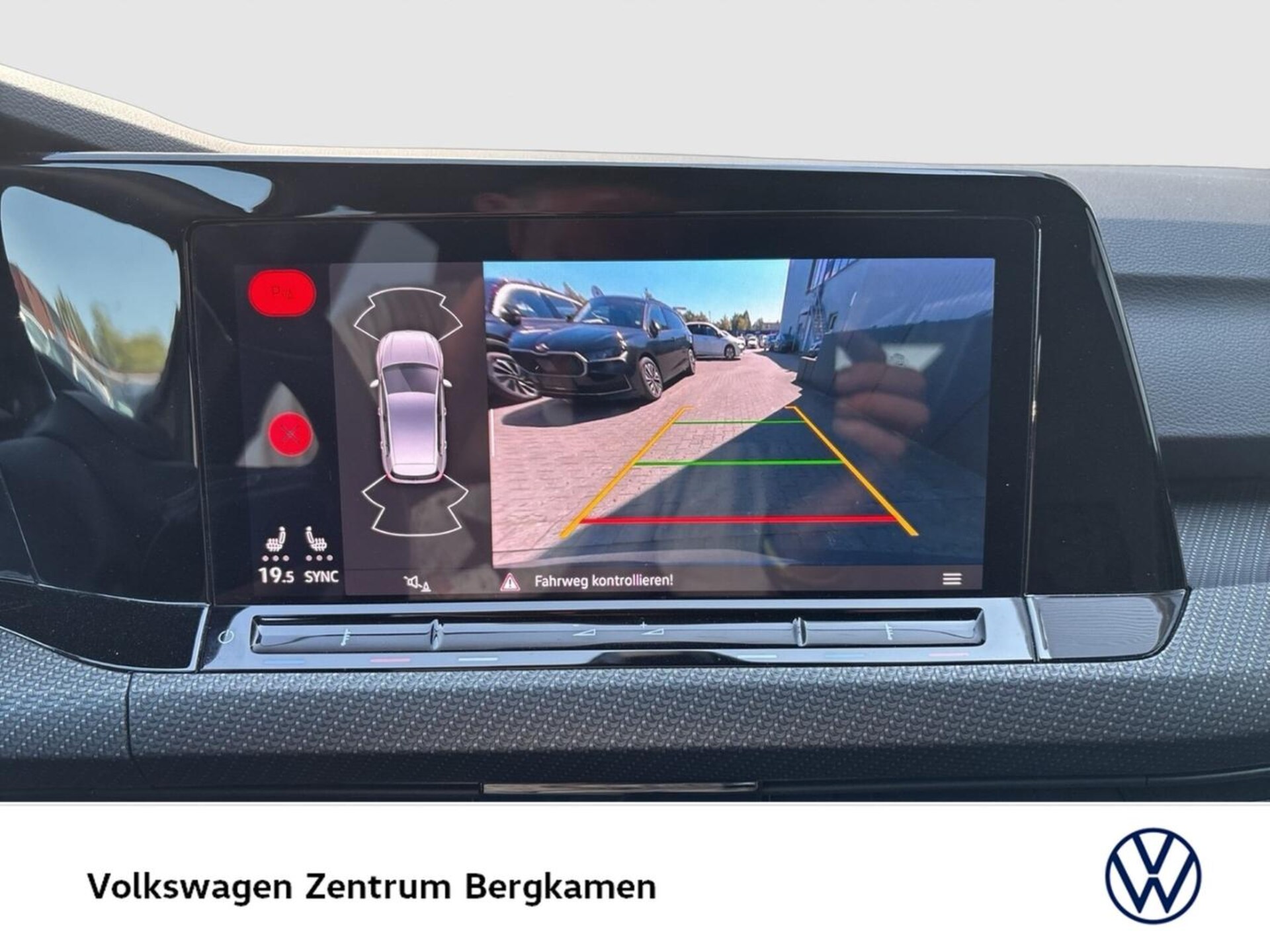 Volkswagen Golf R-Line