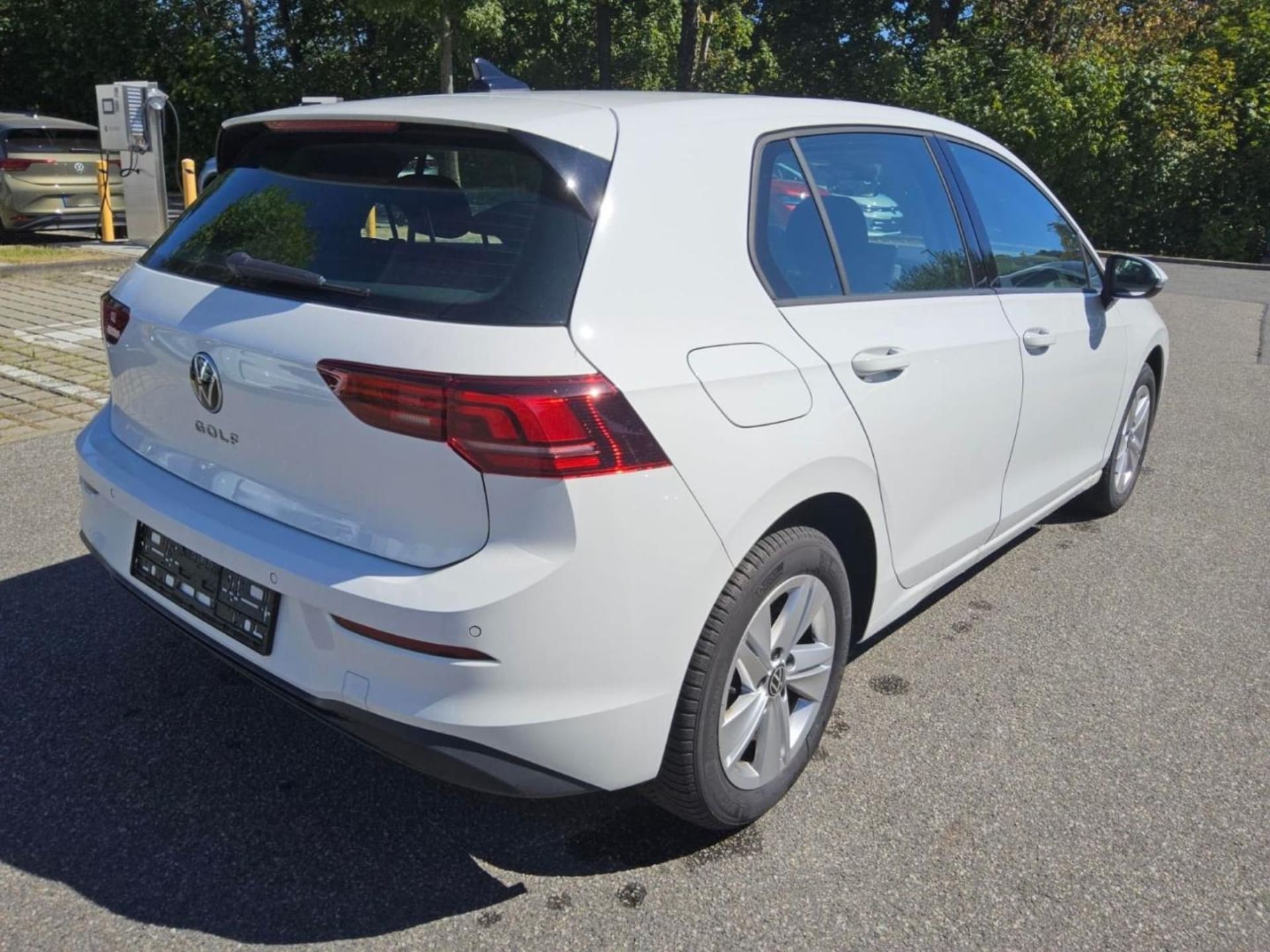 Volkswagen Golf Life