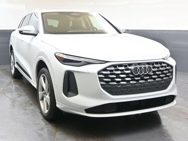 2025 Audi New Q5 Premium Plus - Photo 8