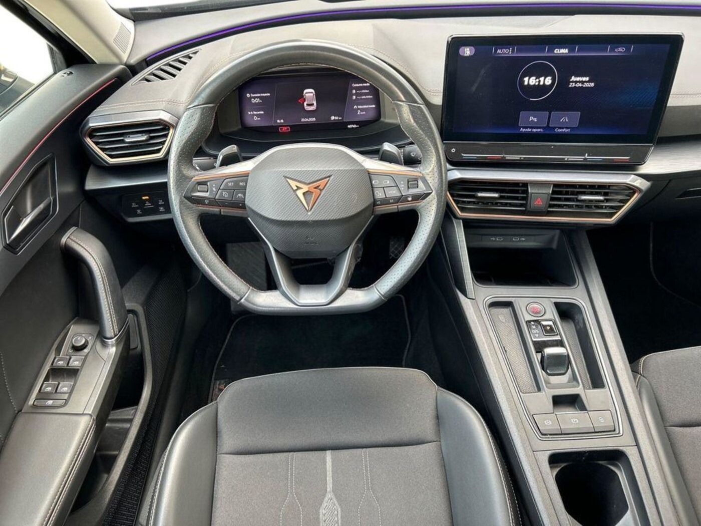 CUPRA Formentor 1.4 e-Hybrid DSG 150 kW (204 CV) — photo 10